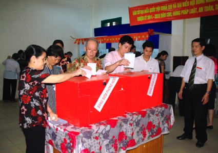 Các địa phương tiếp tục công bố kết quả bầu cử HĐND tỉnh 